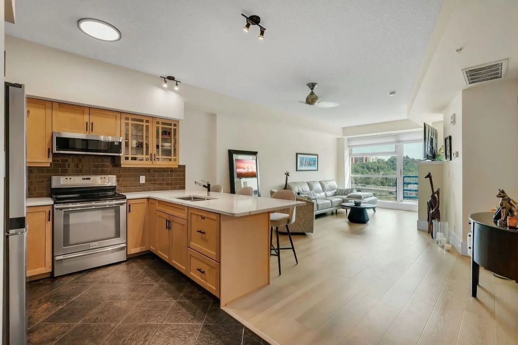 604 205 Riverfront Avenue Sw, Calgary