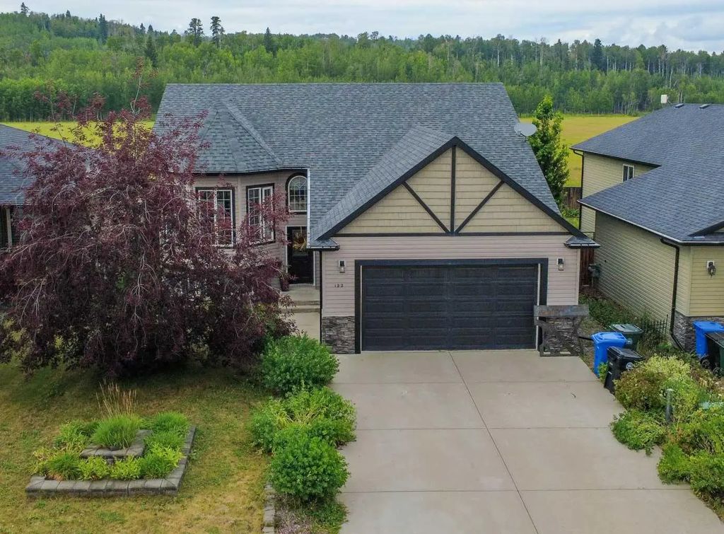 122 12 Avenue Ne, Sundre