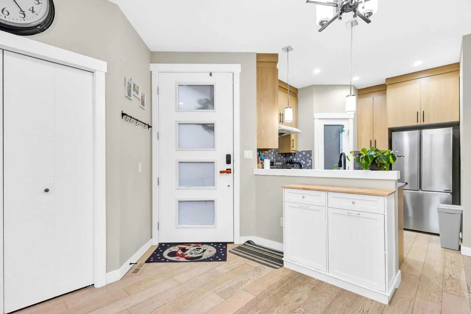 #2 4519 Bowness Road Northwest, Calgary – Residential Row/Townhouse Listing Photo 3