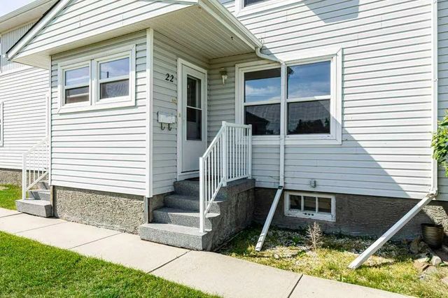 22 Poplar Crescent , Springbrook