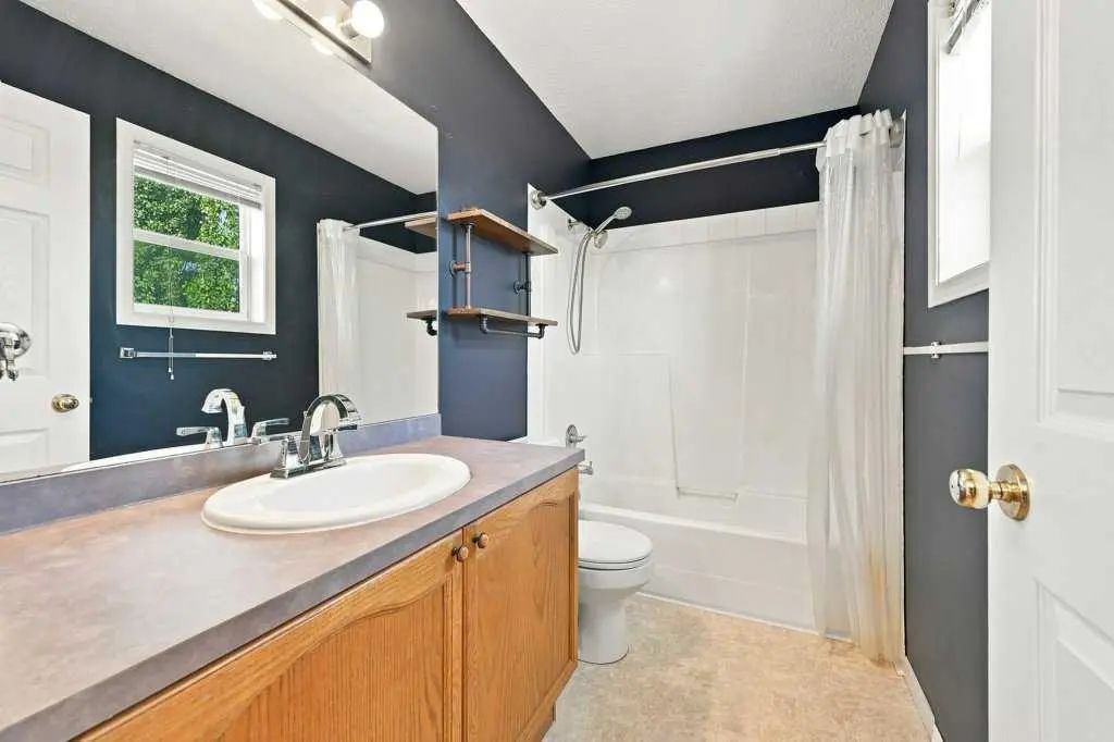 100 Coventry Road Northeast, Calgary – Residential Detached Listing Photo 19