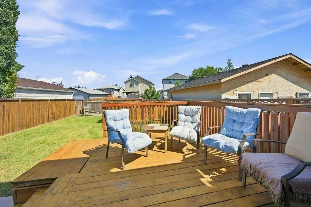 100 Coventry Road Northeast, Calgary – Residential Detached Listing Photo 27