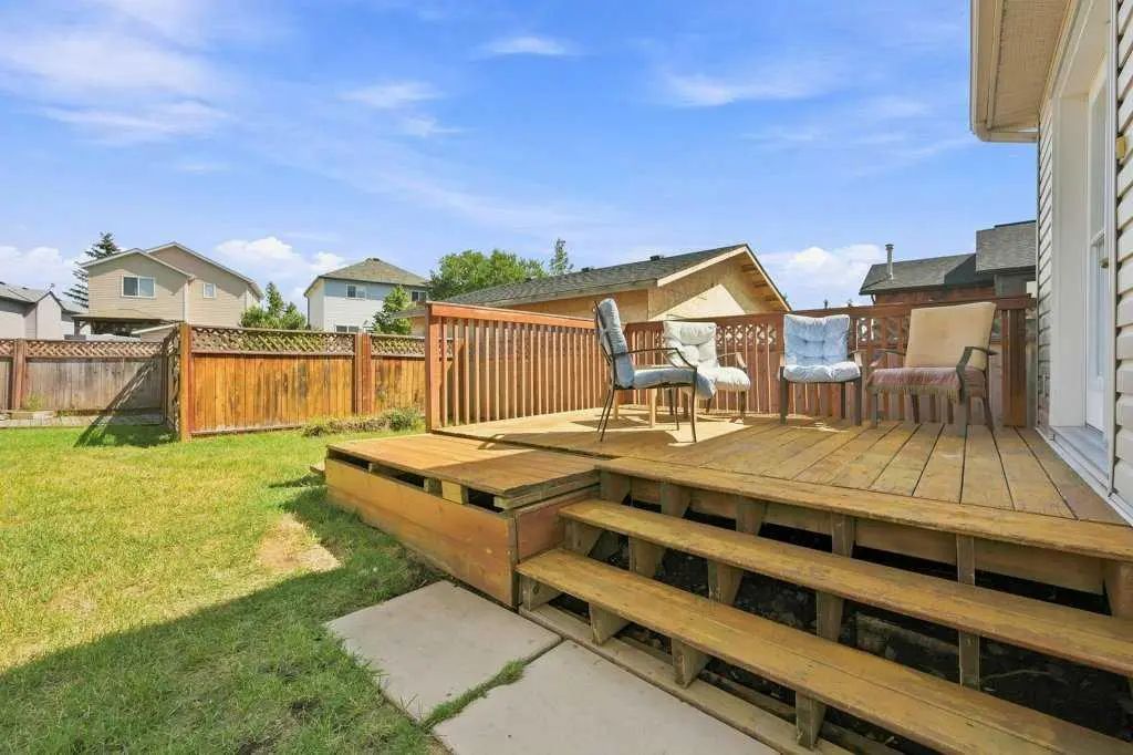 100 Coventry Road Northeast, Calgary – Residential Detached Listing Photo 28