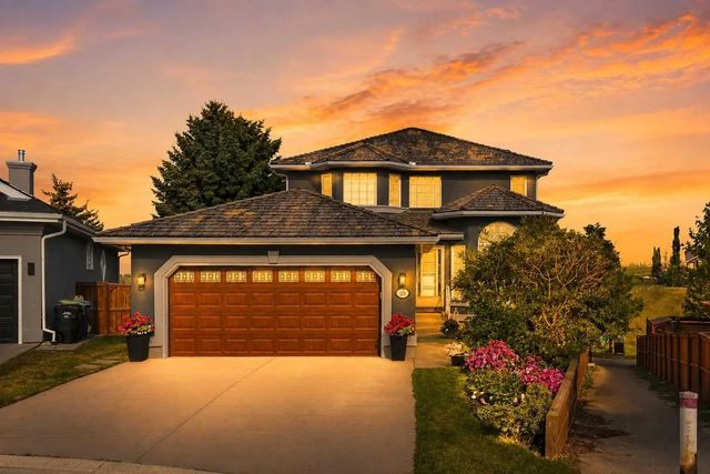 122 Sceptre Close Nw, Calgary
