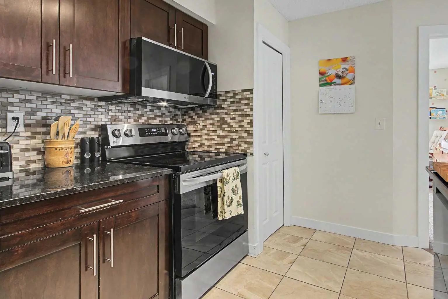3407 403 Mackenzie Way Southwest, Airdrie – Residential Apartment Listing Photo 16
