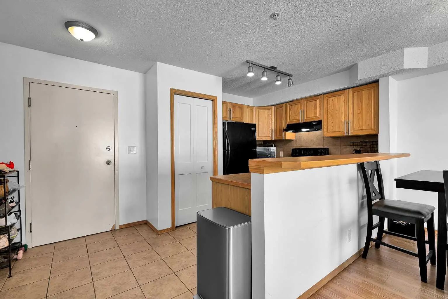 218 92 Saddletree Court Northeast, Calgary – Residential Apartment Listing Photo 3