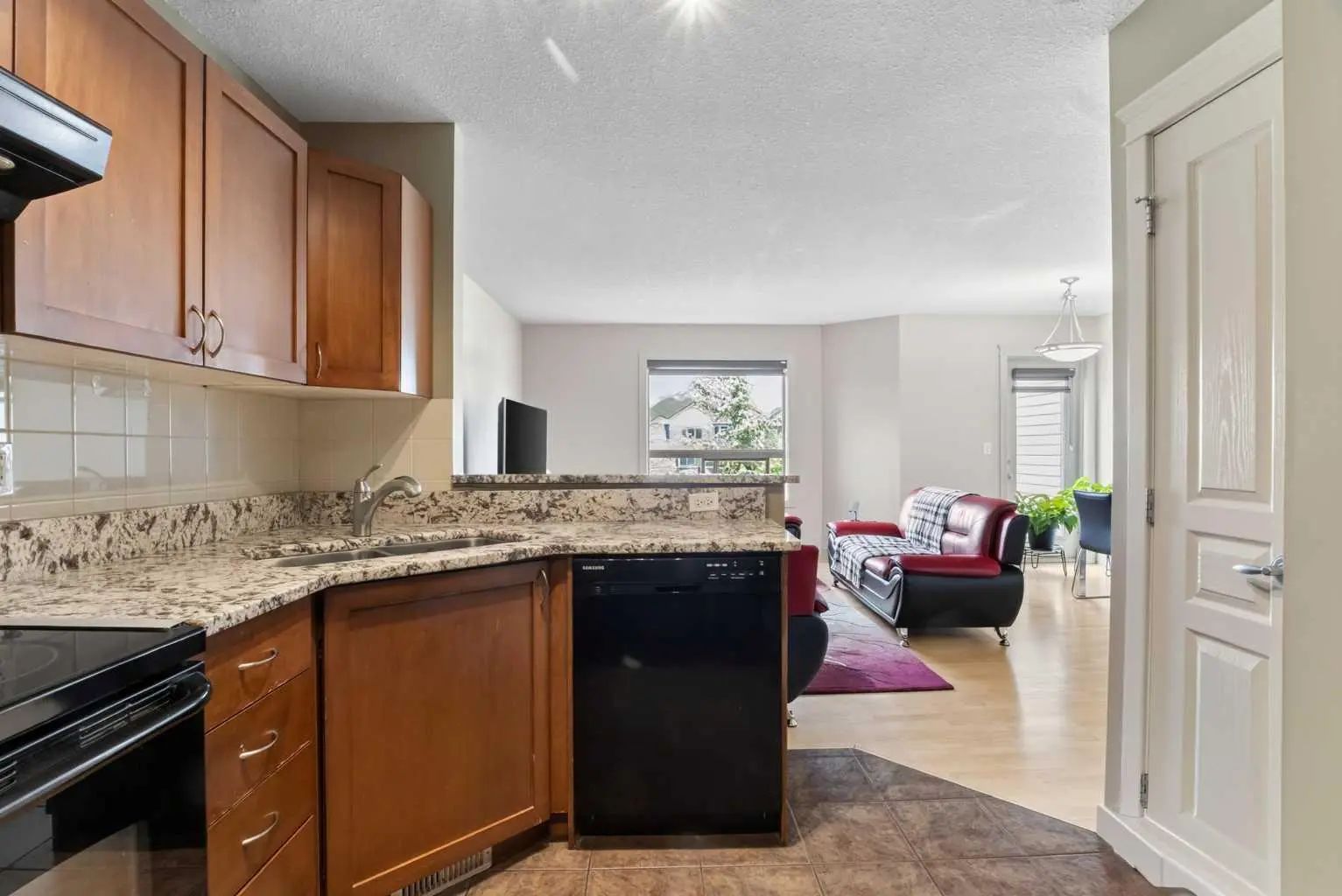 224 Bayside Point Southwest, Airdrie – Residential Row/Townhouse Listing Photo 13