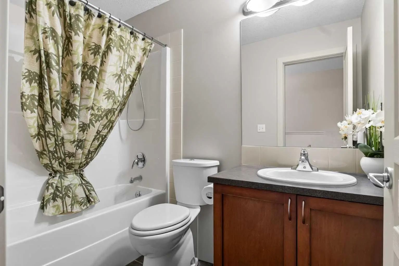 224 Bayside Point Southwest, Airdrie – Residential Row/Townhouse Listing Photo 26
