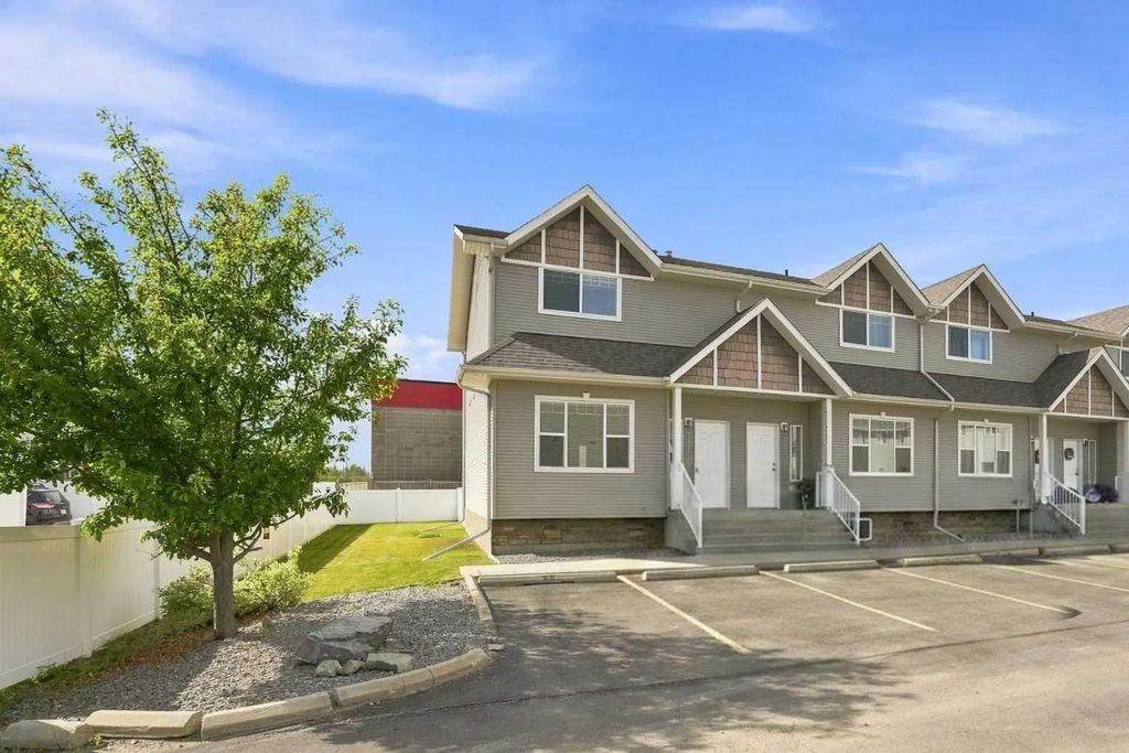 115 50 Lucky Place , Sylvan Lake