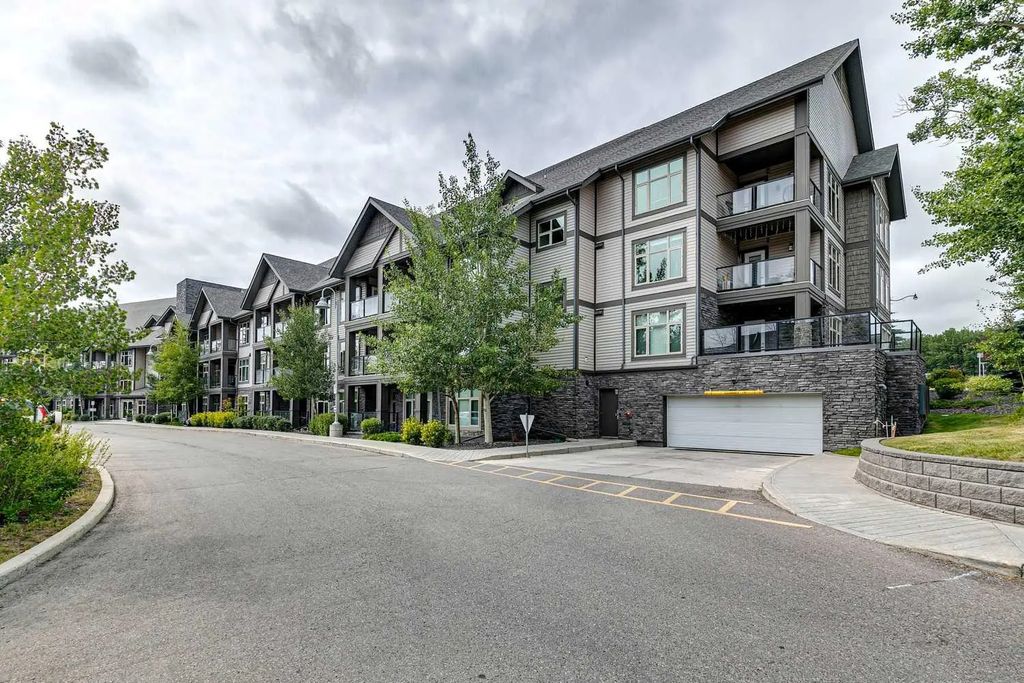 225 15 Aspenmont Heights Sw, Calgary