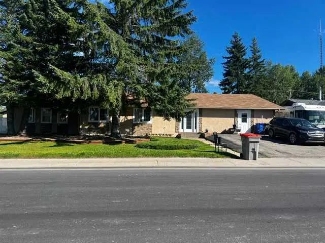 507 Hammond Dr  S, Fox Creek