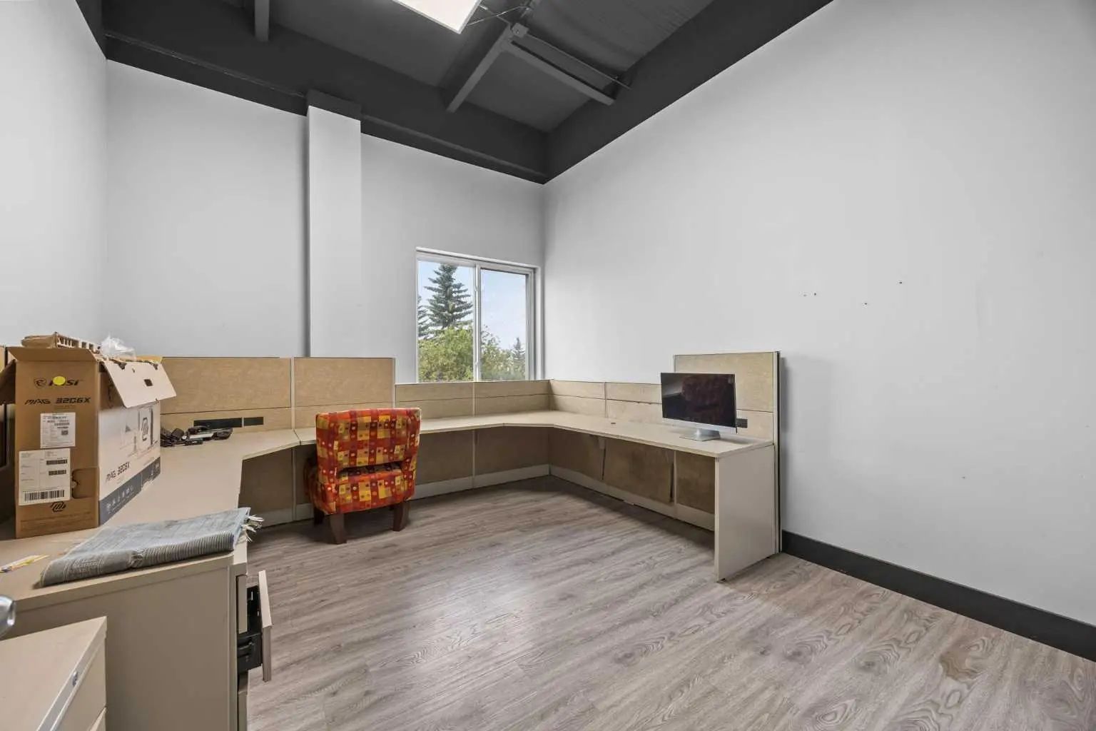 2341 20 Avenue Northeast, Calgary – Commercial Industrial Listing Photo 15