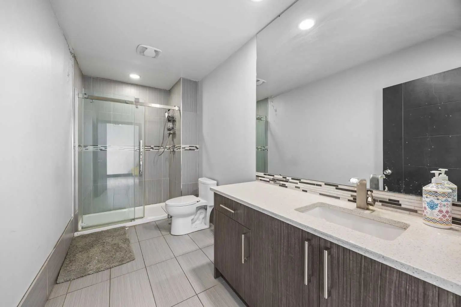 2341 20 Avenue Northeast, Calgary – Commercial Industrial Listing Photo 16
