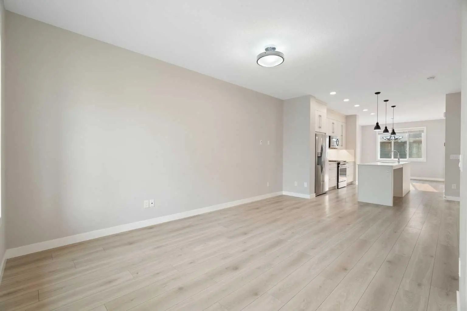 125 Corner Meadows Gate Northeast, Calgary – Residential Semi Detached (Half Duplex) Listing Photo 7