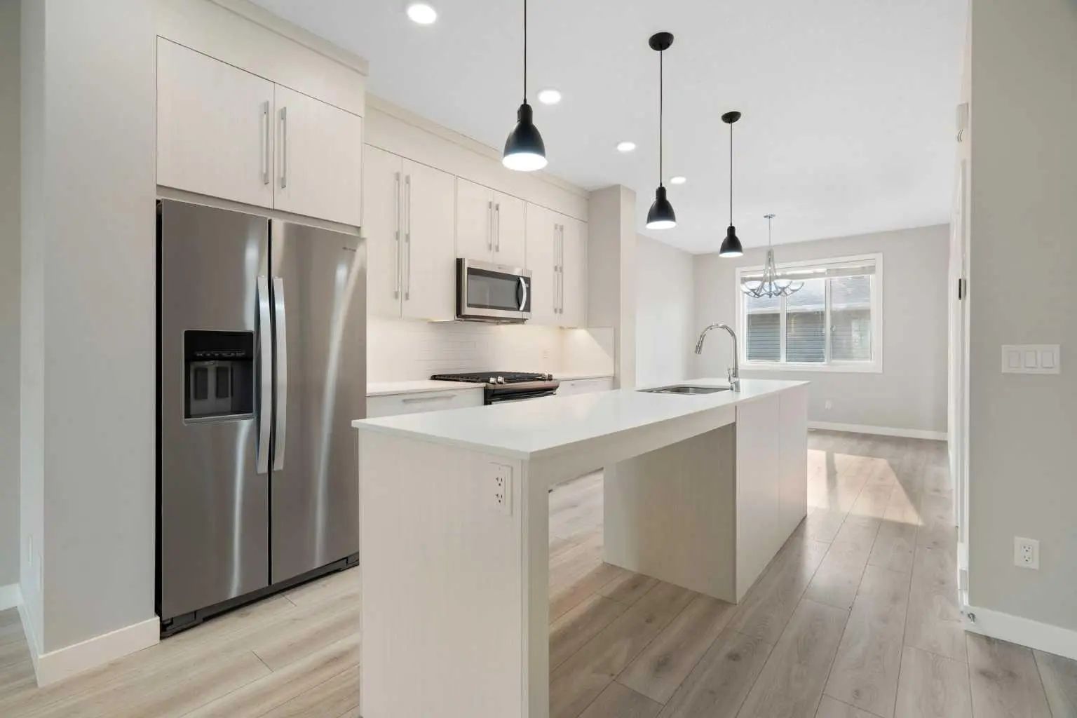 125 Corner Meadows Gate Northeast, Calgary – Residential Semi Detached (Half Duplex) Listing Photo 9