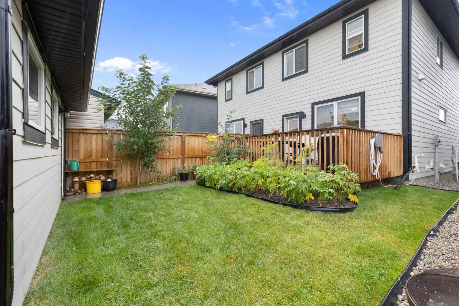 1021 Mahogany Boulevard Southeast, Calgary – Residential Semi Detached (Half Duplex) Listing Photo 25