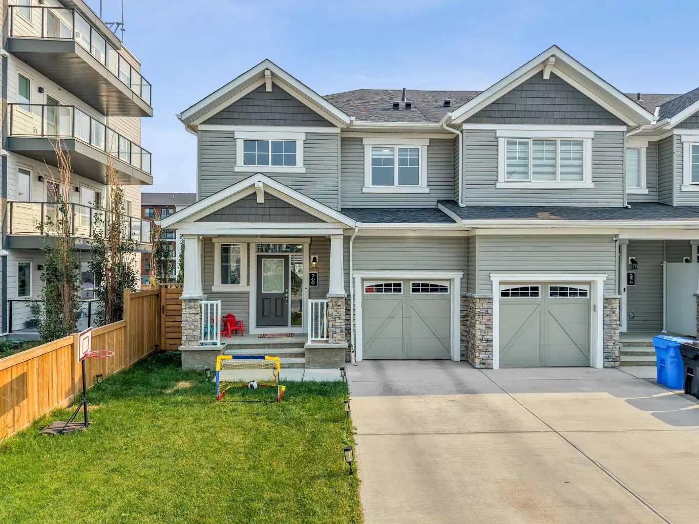 260 Carringham Way Nw Calgary Alberta T3P 1V9 Carrington Details