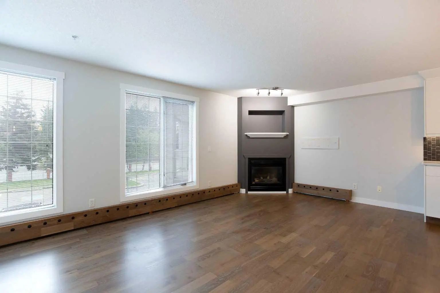 239 8535 Bonaventure Drive Southeast, Calgary – Residential Apartment Listing Photo 10