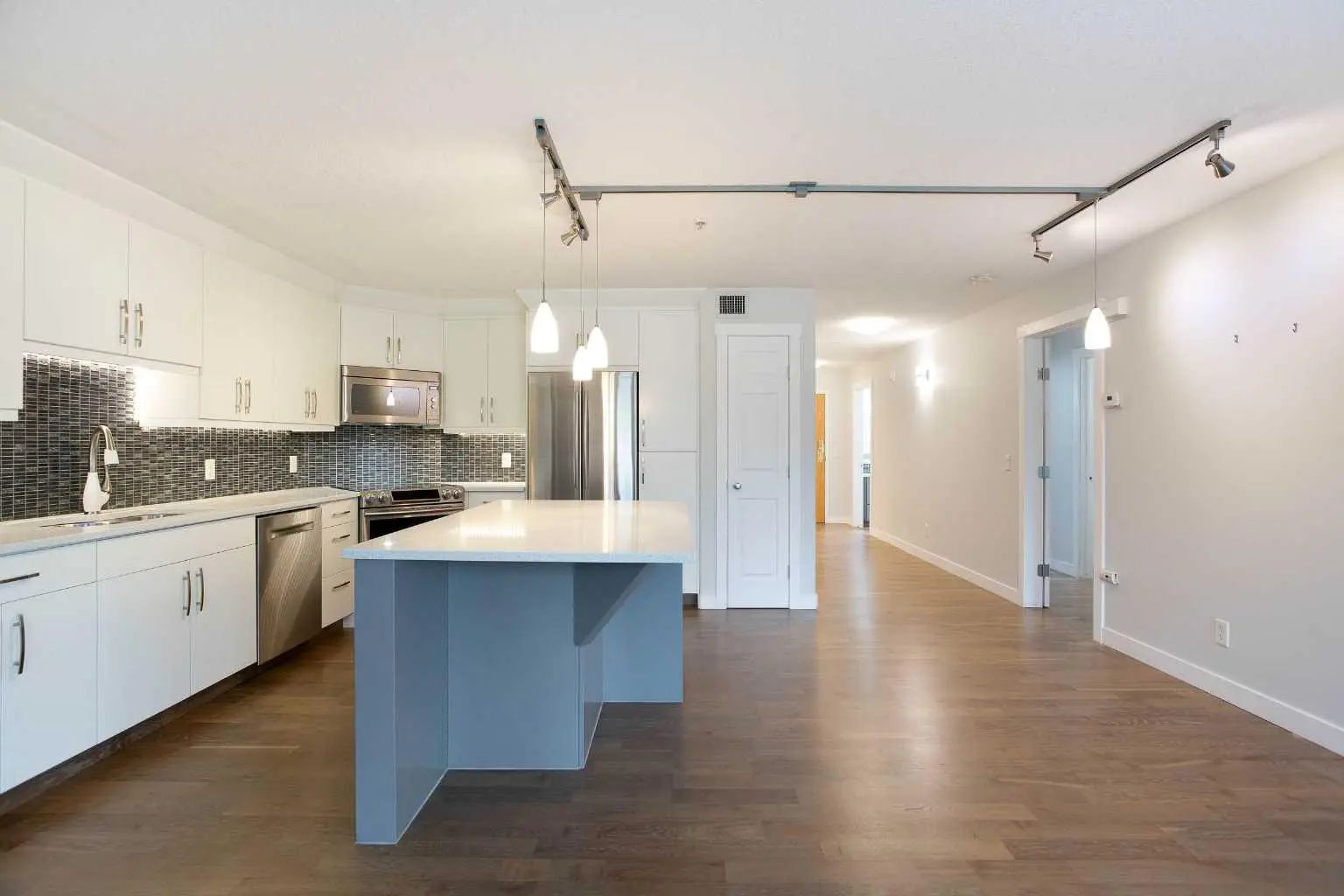 239 8535 Bonaventure Drive Southeast, Calgary – Residential Apartment Listing Photo 6