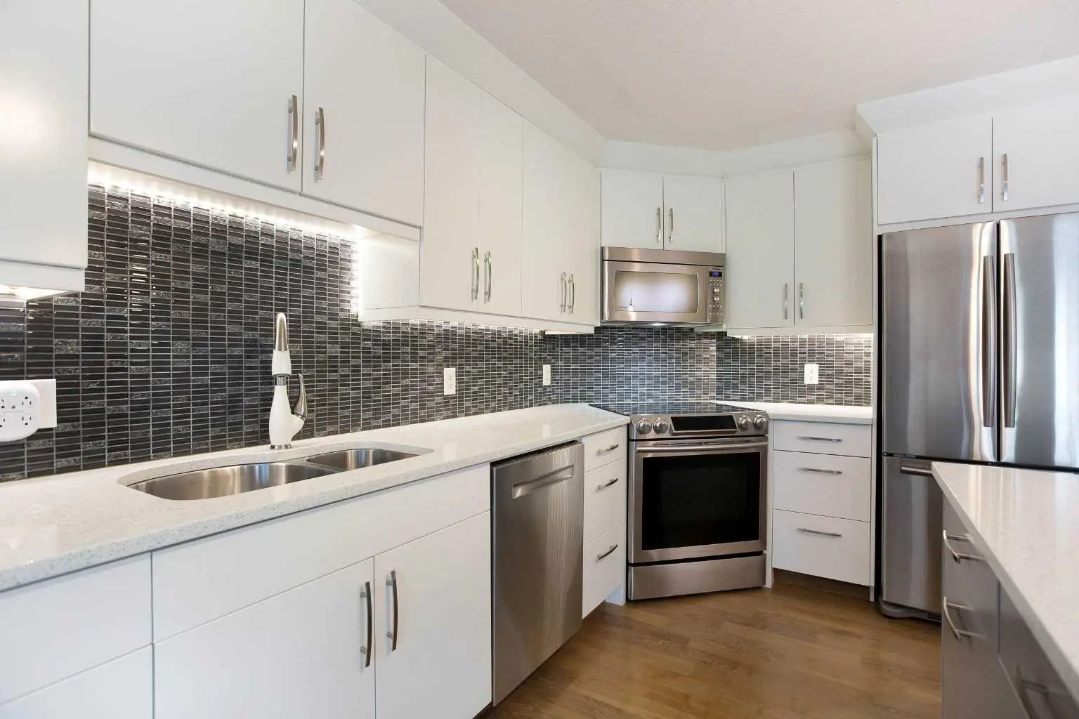 239 8535 Bonaventure Drive Southeast, Calgary – Residential Apartment Listing Photo 7