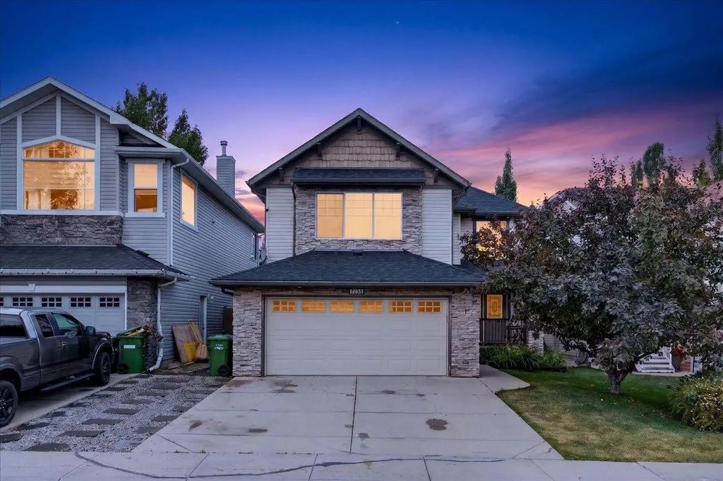 2745 Coopers Manor Sw, Airdrie