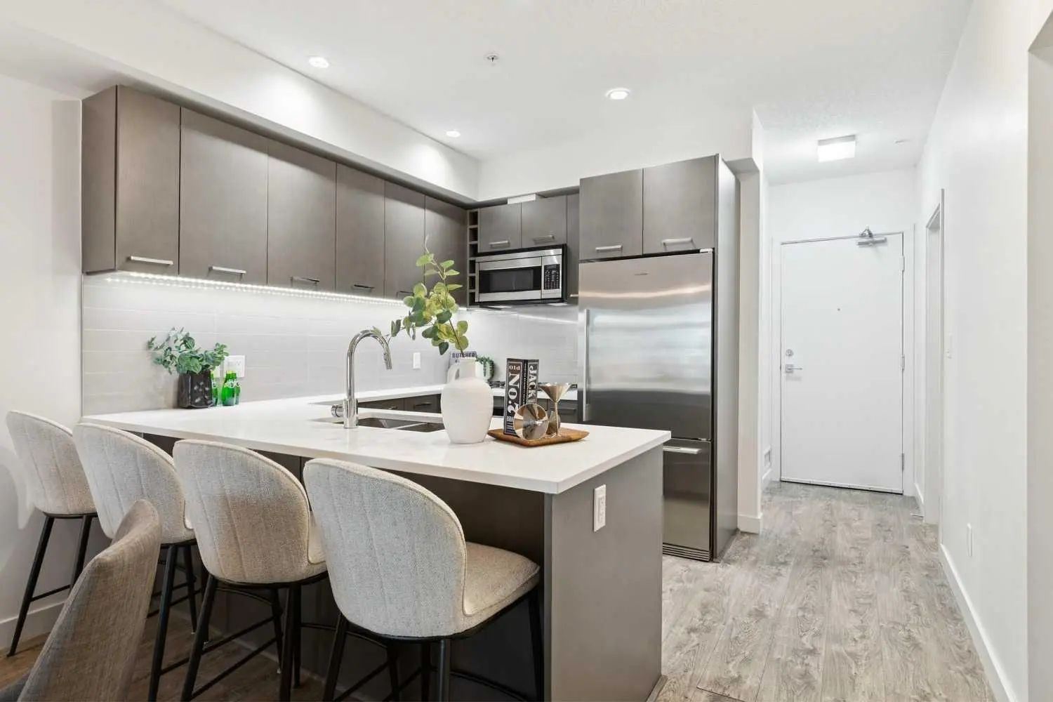 208 323 20 Avenue Southwest, Calgary – Residential Apartment Listing Photo 7