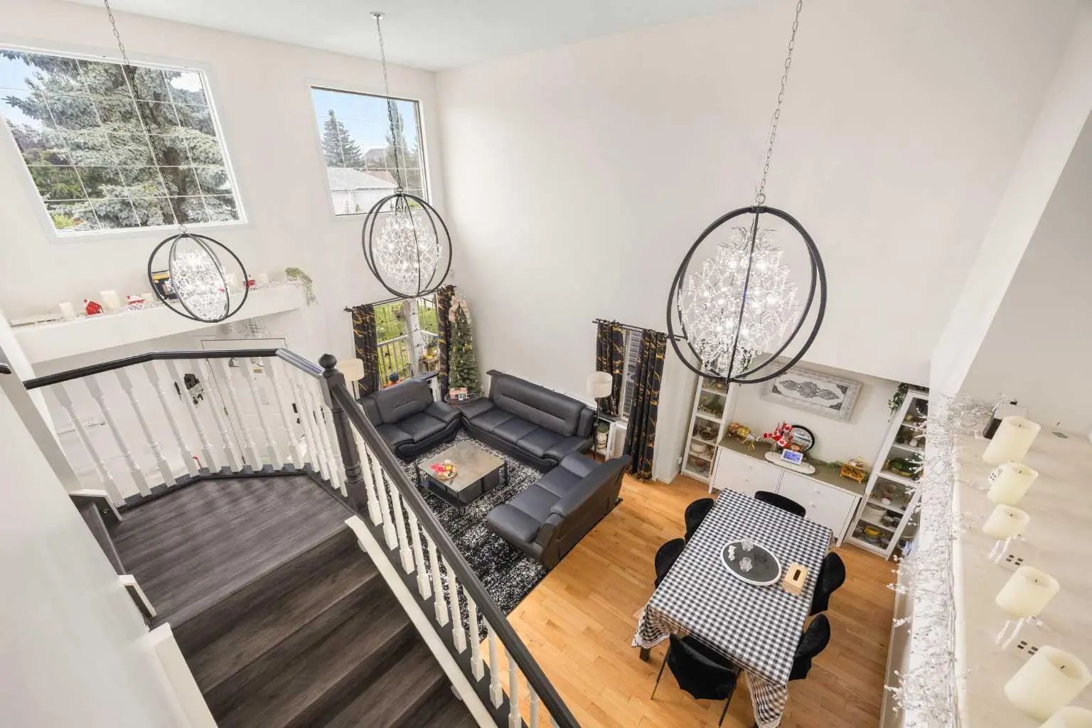 58 Citadel Crest Circle Northwest, Calgary – Residential Detached Listing Photo 2