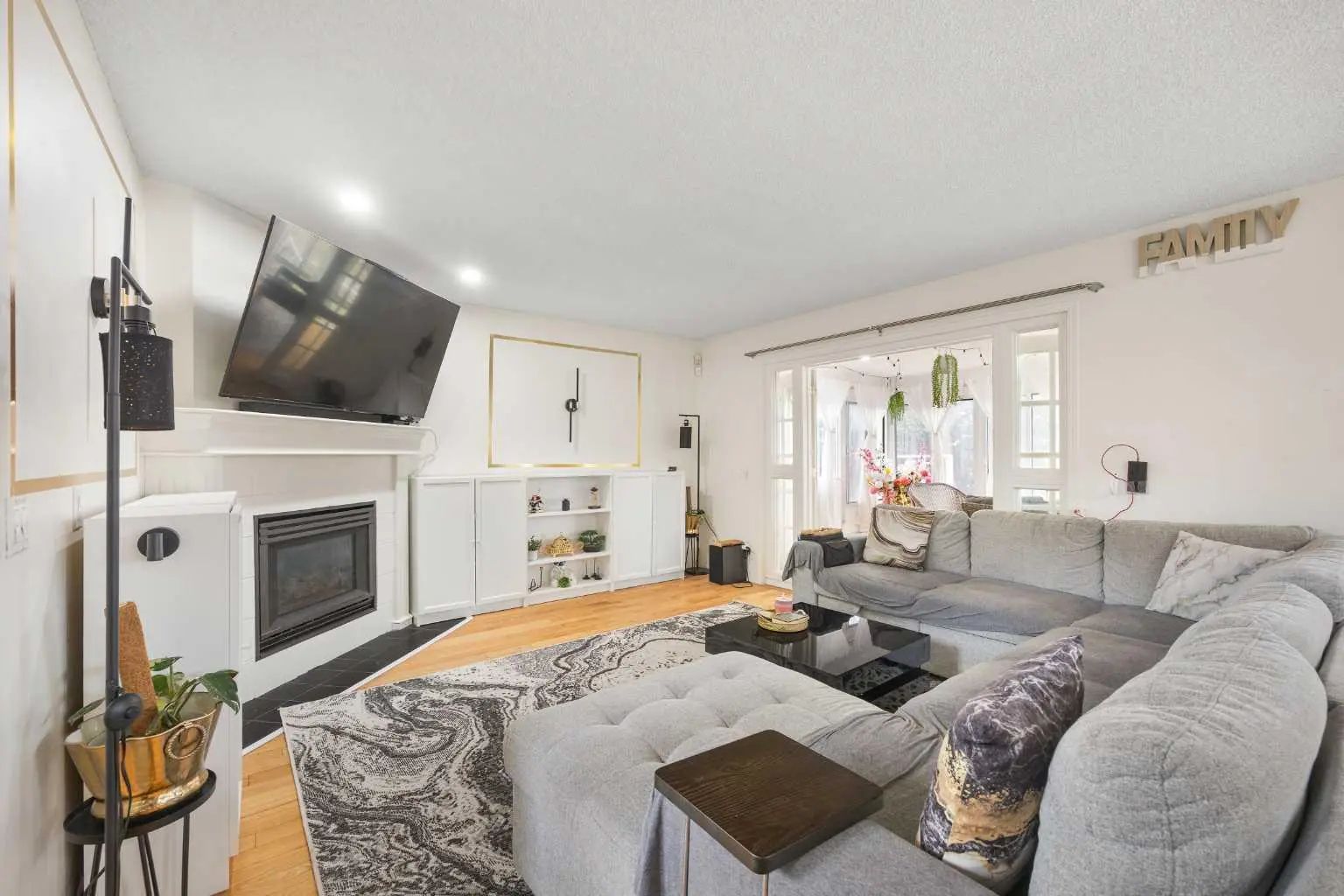 58 Citadel Crest Circle Northwest, Calgary – Residential Detached Listing Photo 6