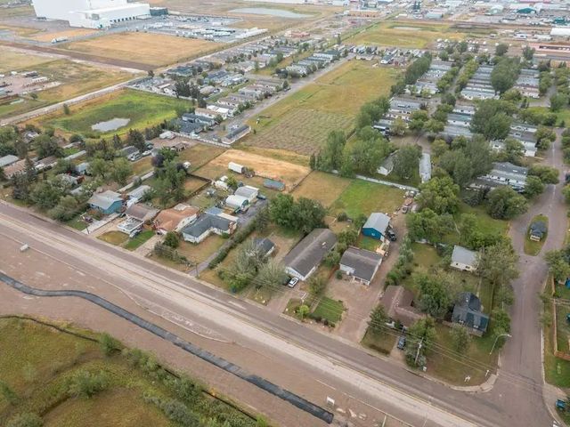 1503 20 Street , Coaldale