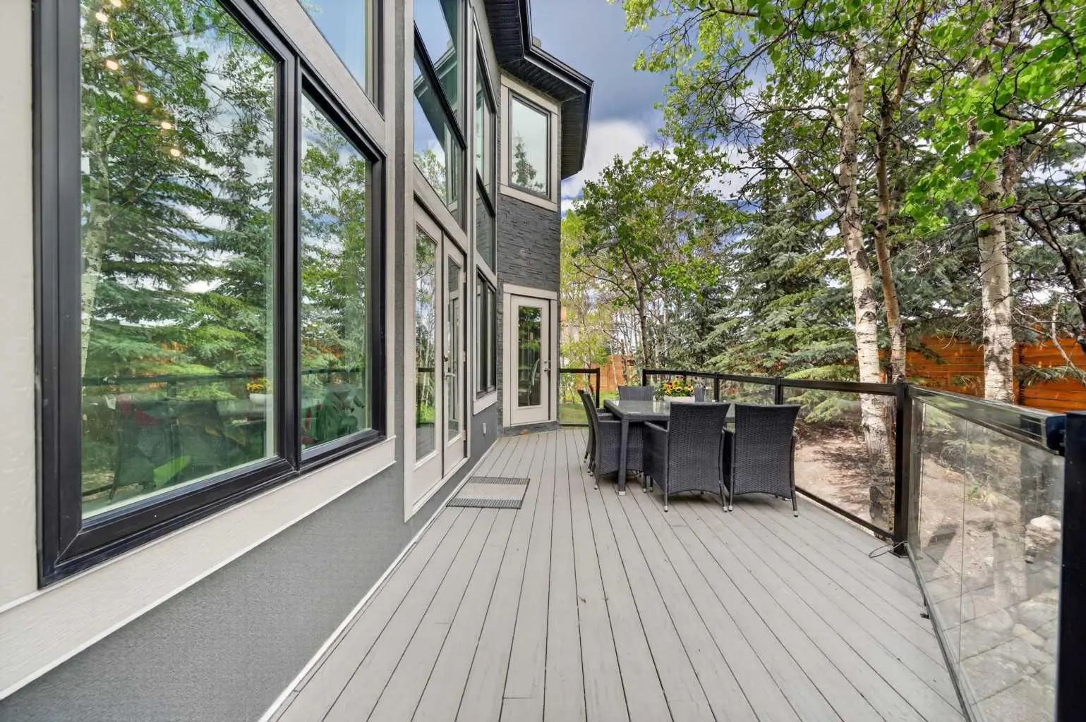 168 Posthill Drive Sw Calgary Alberta T3H 0J1 Springbank Hill Home For Sale