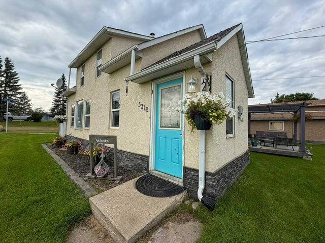 5316 46 Avenue , Mayerthorpe