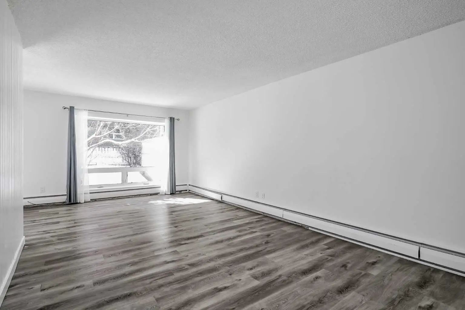 113 6919 Elbow Drive Southwest, Calgary – Residential Row/Townhouse Listing Photo 3