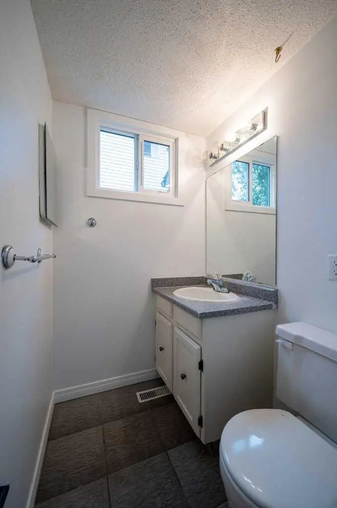 2603 60 Street Northeast, Calgary – Residential Semi Detached (Half Duplex) Listing Photo 12