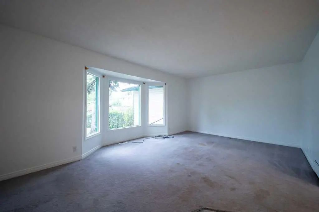 2603 60 Street Northeast, Calgary – Residential Semi Detached (Half Duplex) Listing Photo 4