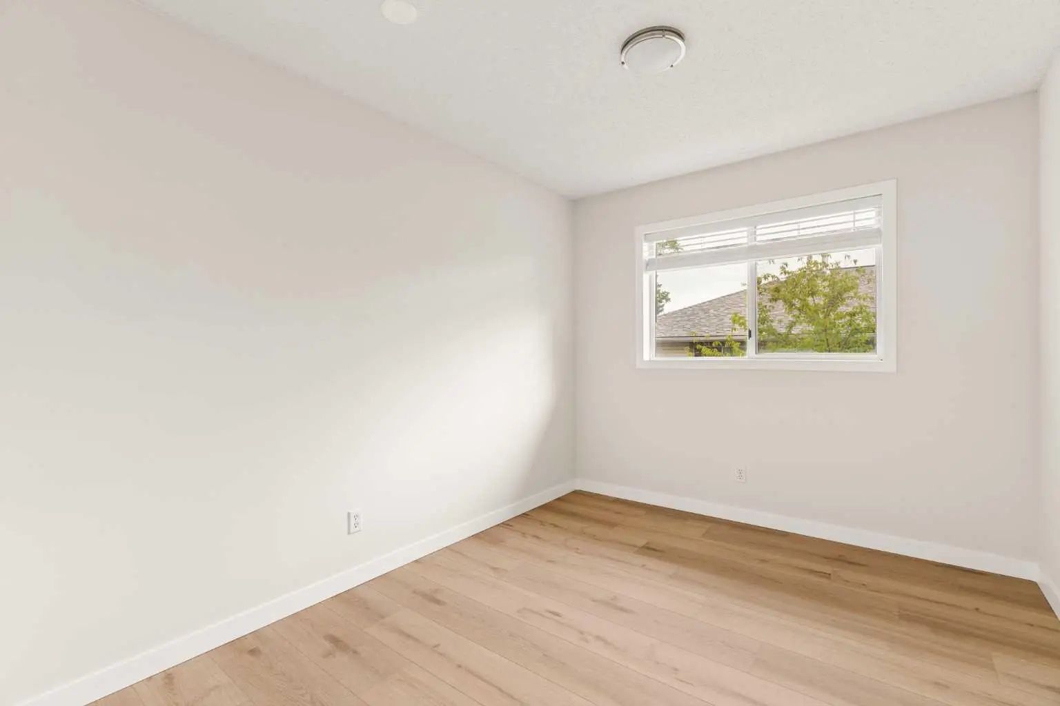 4 Kingsland Villas Southwest, Calgary – Residential Row/Townhouse Listing Photo 36