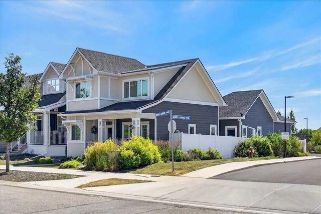 9 Drake Landing Square , Okotoks