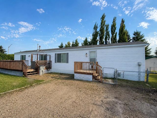 5622 51 Street , Edgerton