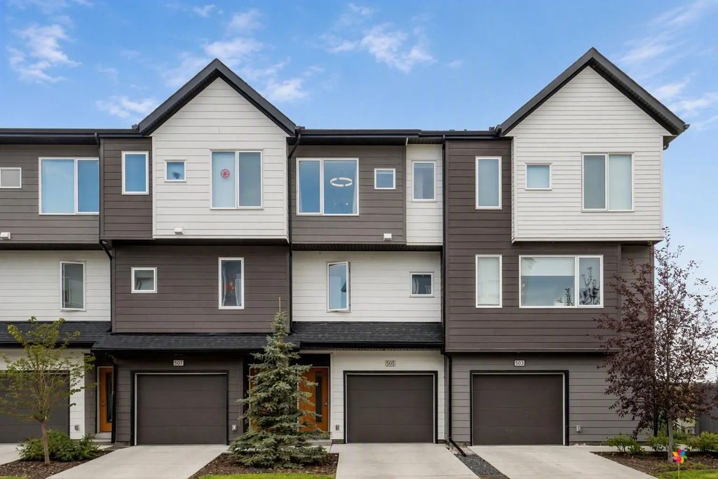 305 Skyview Ranch Circle Ne, Calgary