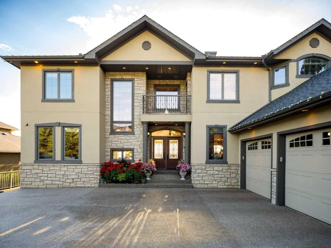 3221 77 Street Sw Calgary Alberta T3H5M1 Springbank Hill Home For Sale