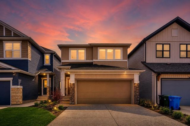 126 Hotchkiss Manor Se, Calgary