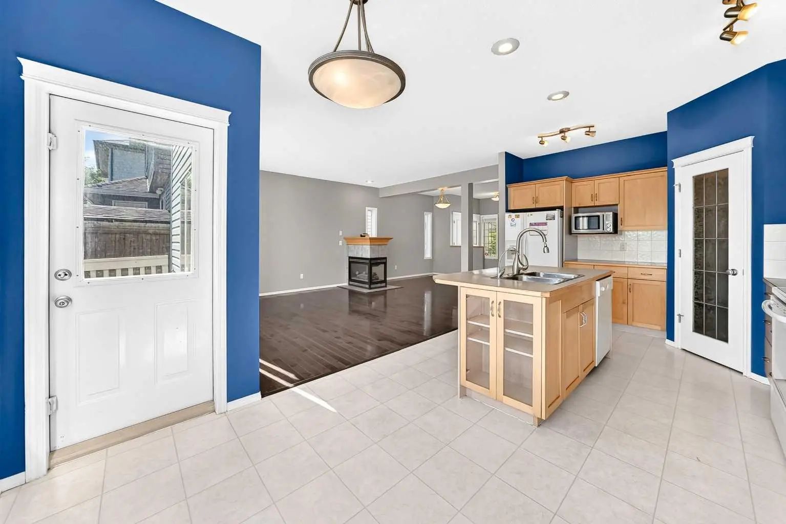 16 Royal Birch Rise Northwest, Calgary – Residential Detached Listing Photo 19