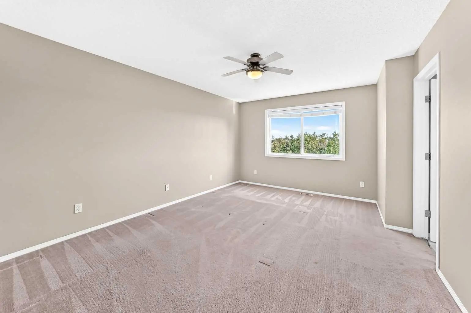 16 Royal Birch Rise Northwest, Calgary – Residential Detached Listing Photo 27