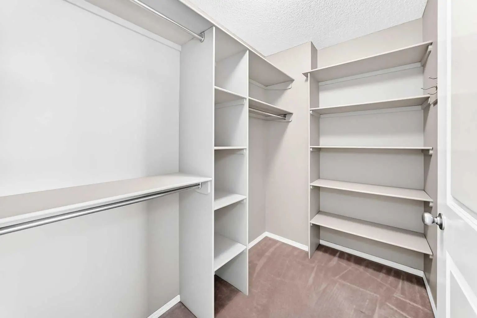 16 Royal Birch Rise Northwest, Calgary – Residential Detached Listing Photo 31