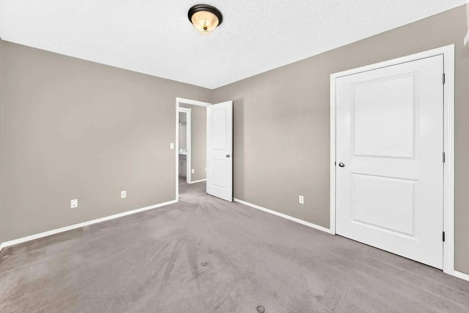 16 Royal Birch Rise Northwest, Calgary – Residential Detached Listing Photo 33