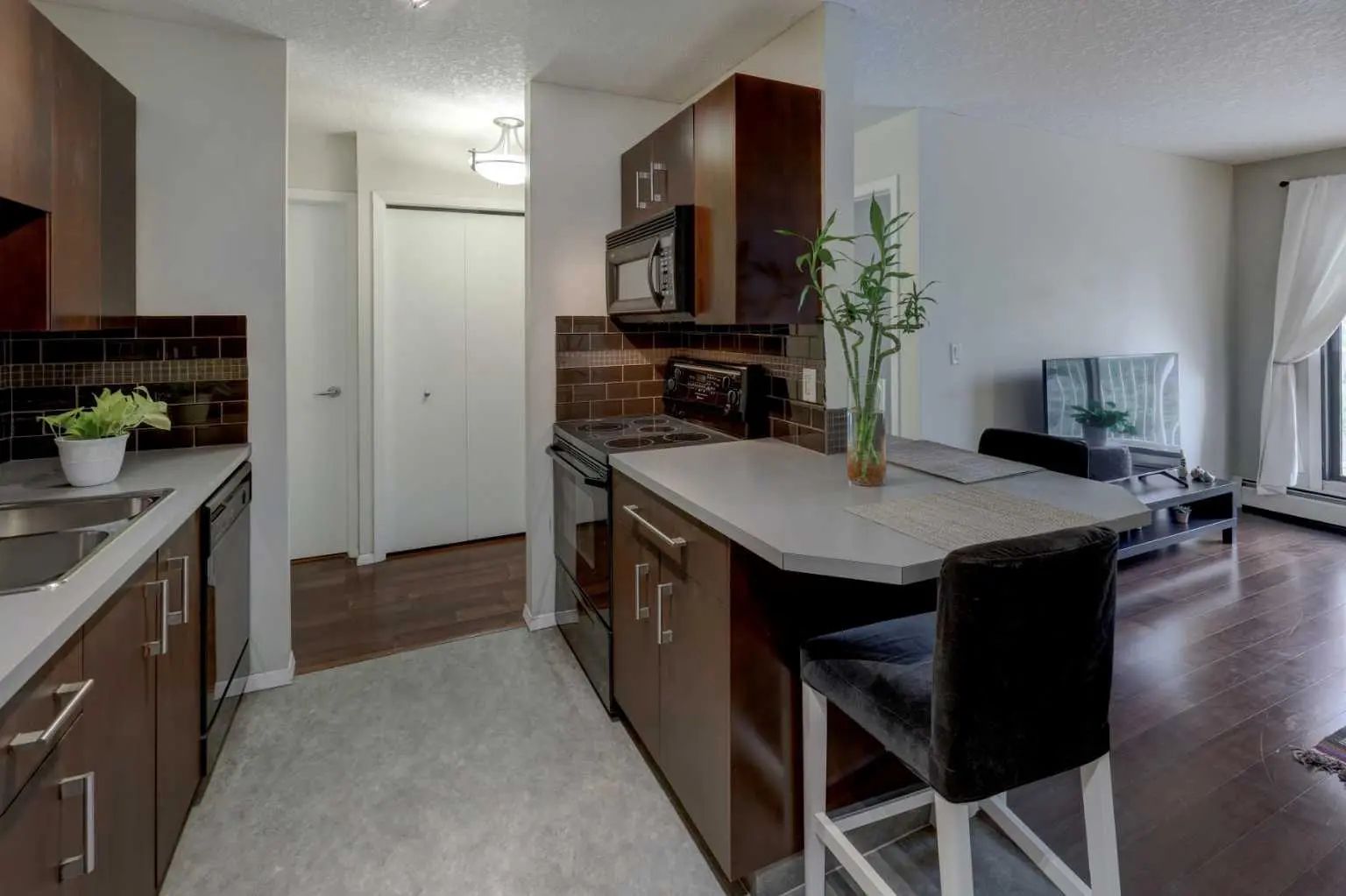 206 835 19 Avenue Southwest, Calgary – Residential Apartment Listing Photo 11