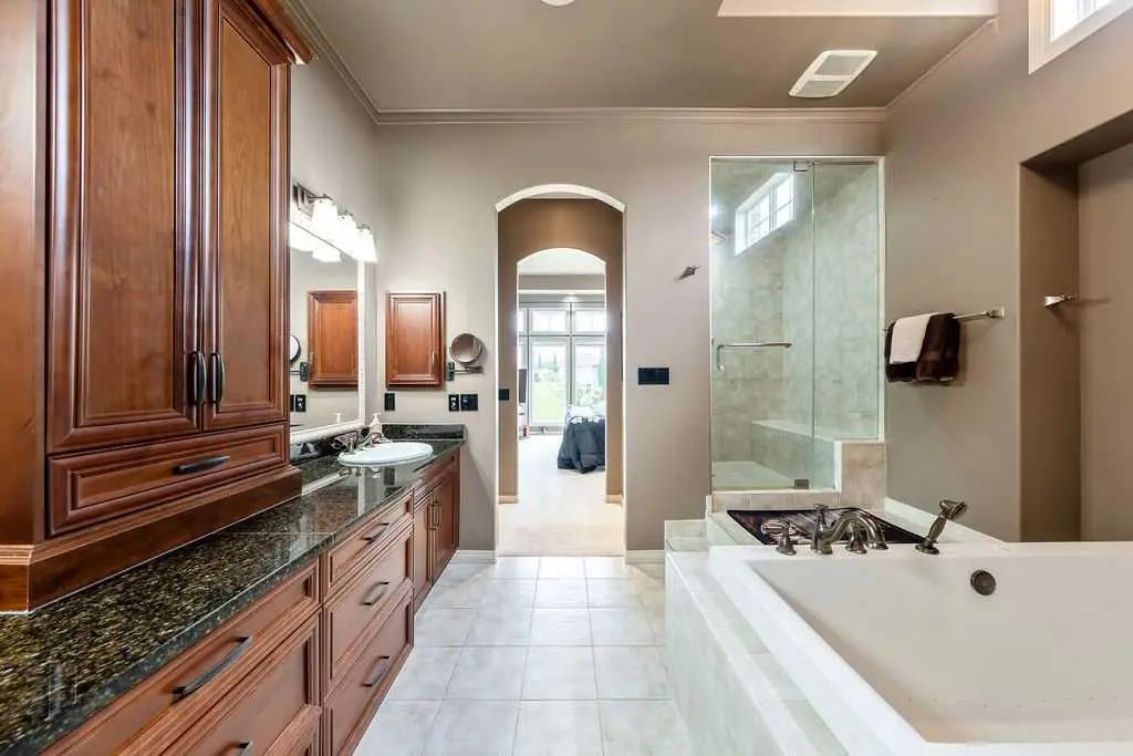 22 Tuscany Estates Crescent Northwest, Calgary – Residential Detached Listing Photo 22