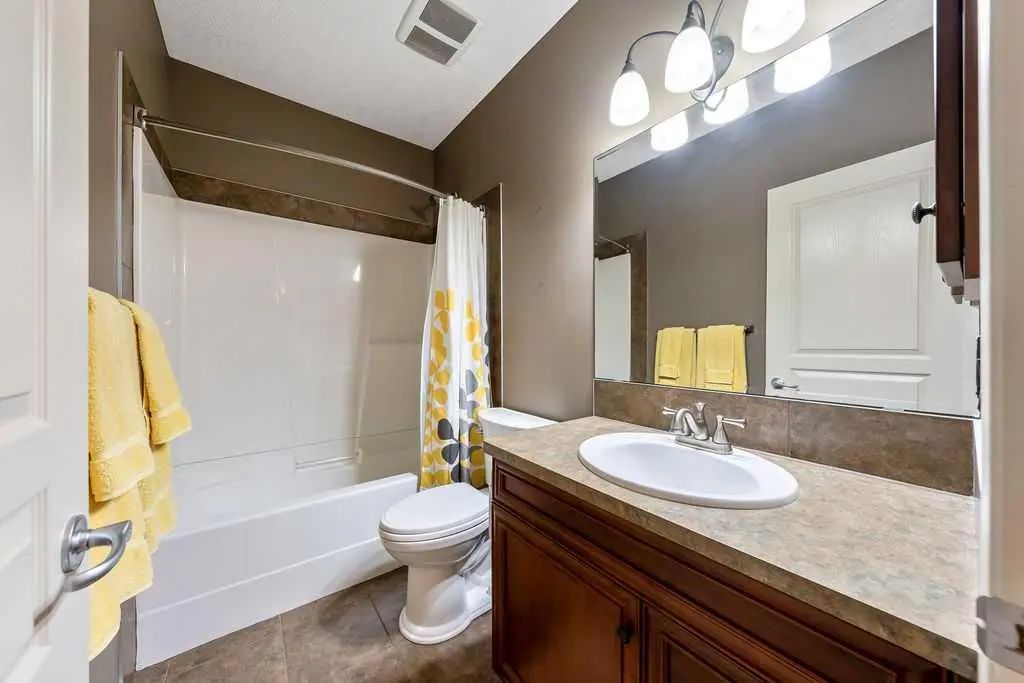 22 Tuscany Estates Crescent Northwest, Calgary – Residential Detached Listing Photo 32