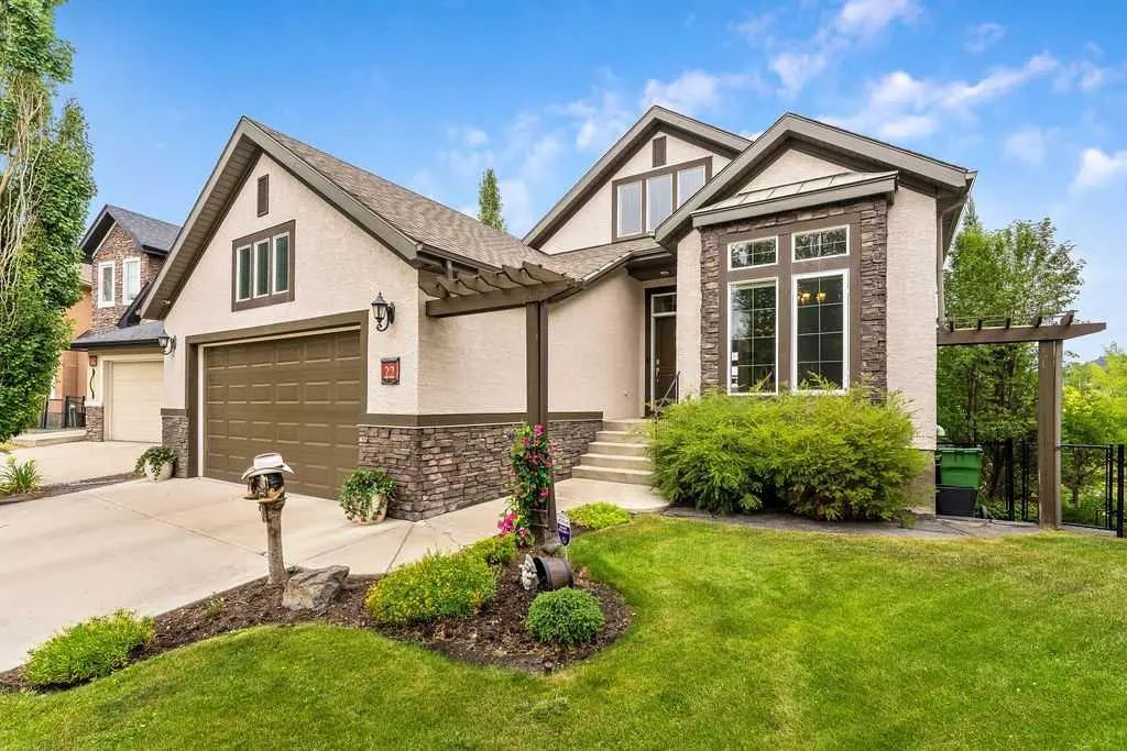 22 Tuscany Estates Crescent Northwest, Calgary – Residential Detached Listing Photo 4