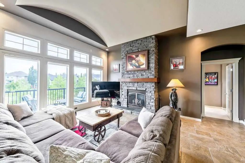 22 Tuscany Estates Crescent Northwest, Calgary – Residential Detached Listing Photo 6