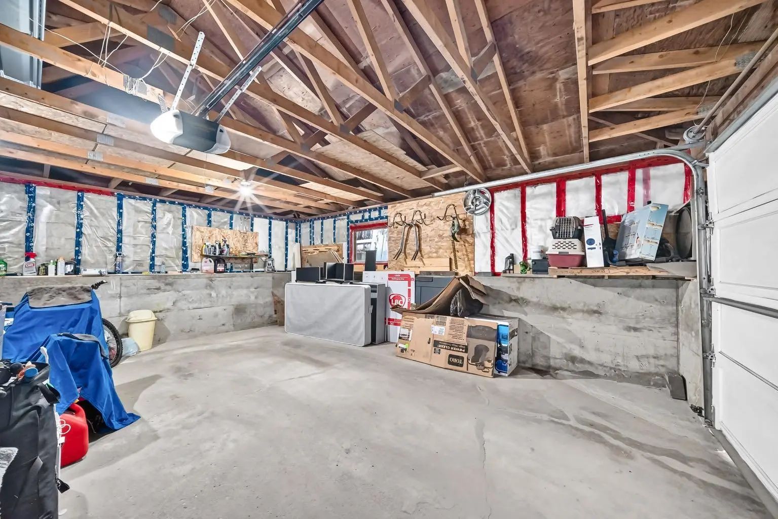 1008 Cantabrian Drive Southwest, Calgary – Residential Detached Listing Photo 19